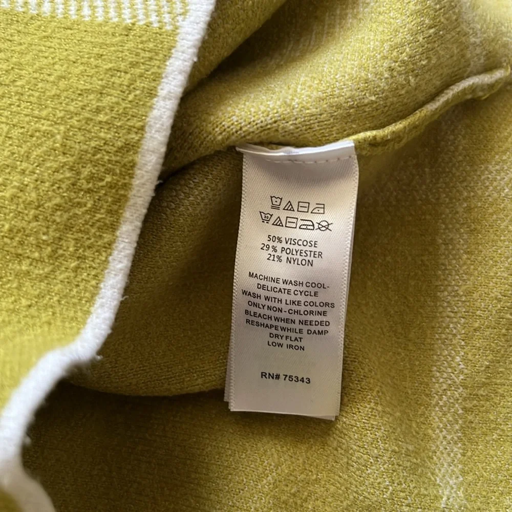 🎄4x$50 Max Studio Turtle Neck Sweater + FREE shipping 🚚! - Picture 4 of 4